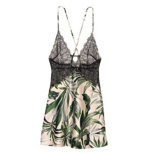 Victoria’s Secret Slip Chemise Lace Floral Palm